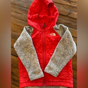 Kids The North Face Quilted Red and Gray Hoodie size 4T